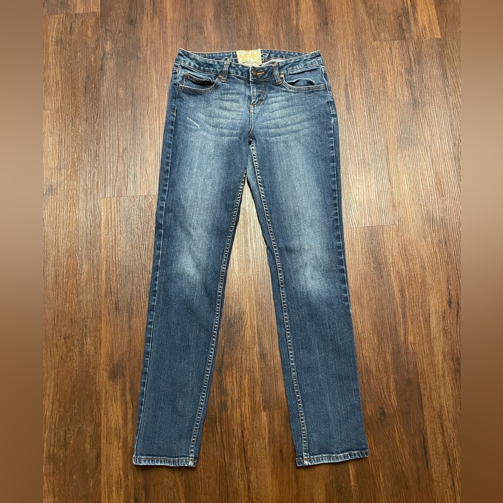 American Rag Cie Medium Wash Skinny Jeans 30” waist